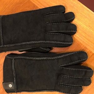 Men's Ugg Black Suede Fur Gloves